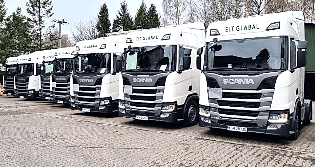 Our advanced distribution network, rooted in strong partnerships and market insights, guarantees that these textiles find their way into communities eager for quality recycled clothing.